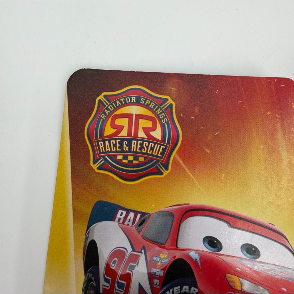 Disney Pixar Cars Race & Rescue 2 Pk Lightning McQueen Chick Hicks Die Cast New - Picture 7 of 9